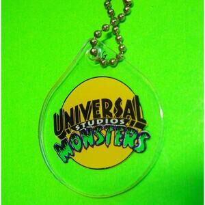 Williams Monster Bash Pinball Machine Plastic Keychain Universal Studios NOS